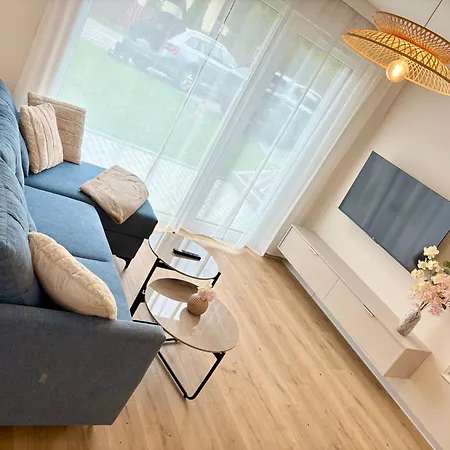 Szczyrk Apartament Z Salonem I 2 Sypialnie Blisko Gondoli Διαμέρισμα *