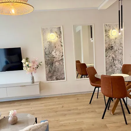 Szczyrk Apartament Z Salonem I 2 Sypialnie Blisko Gondoli Διαμέρισμα Szczyrk